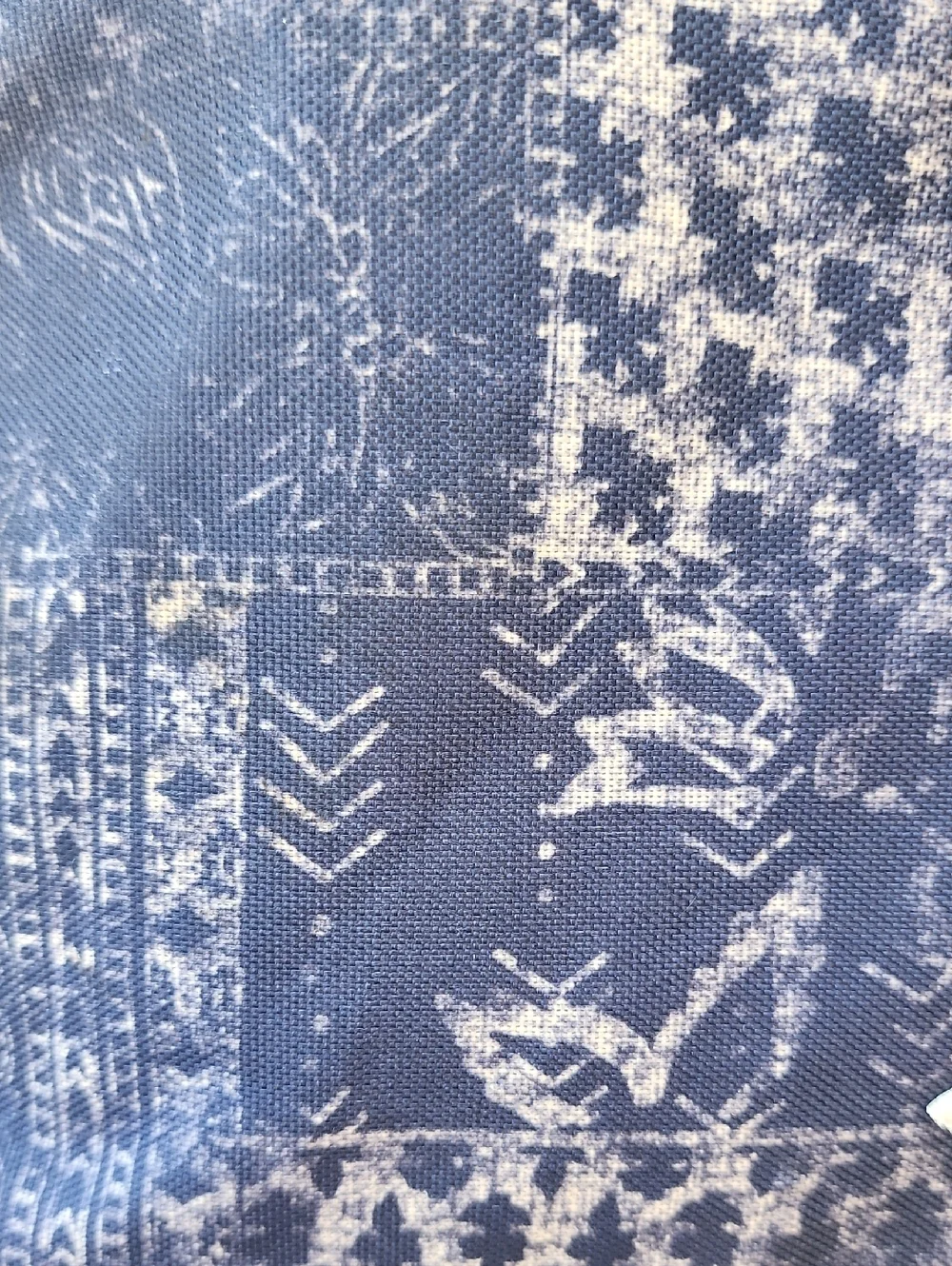 NWOT Billabong Navy Blue/Tan Patterned Backpack
